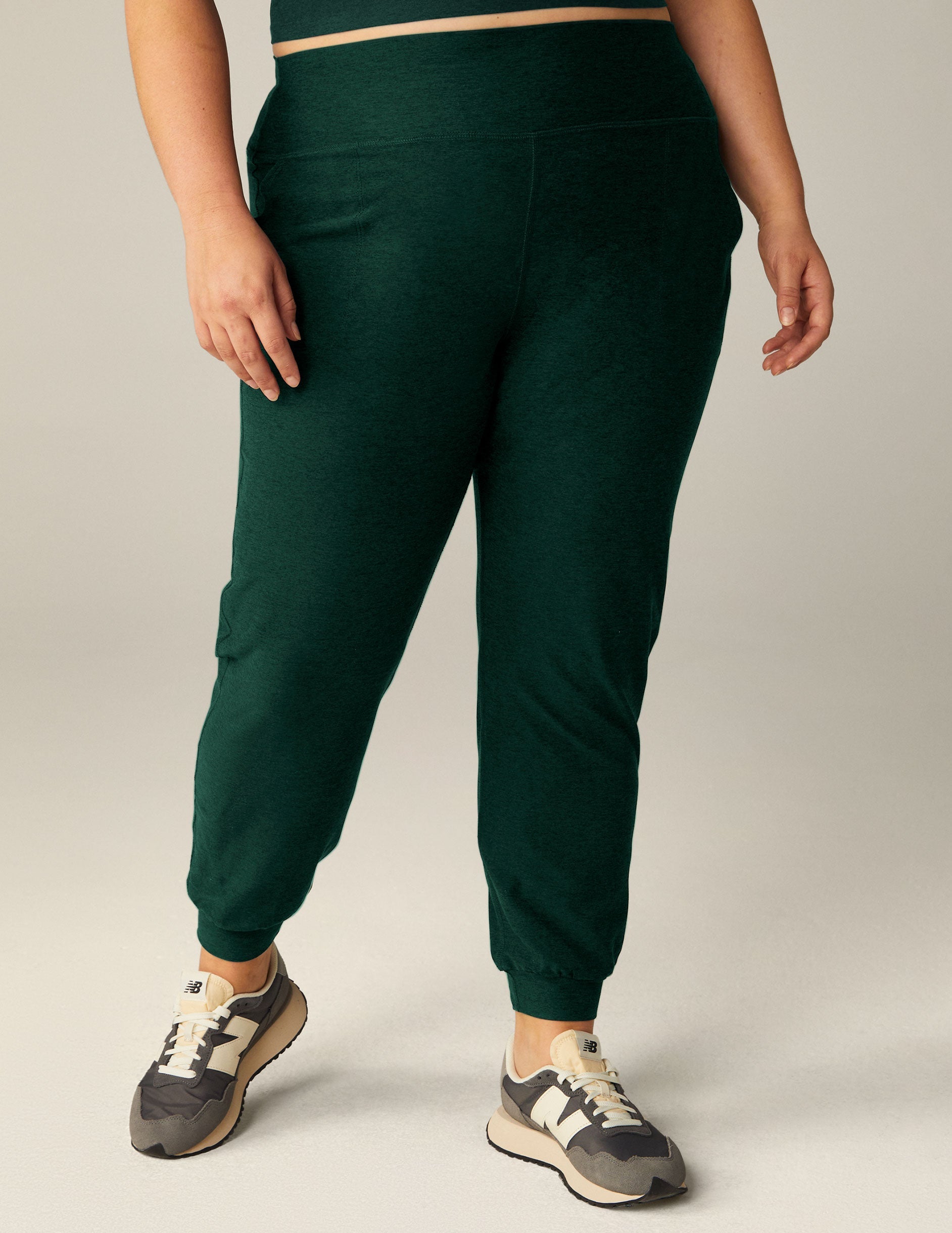 Spacedye Midi Jogger - Image 12