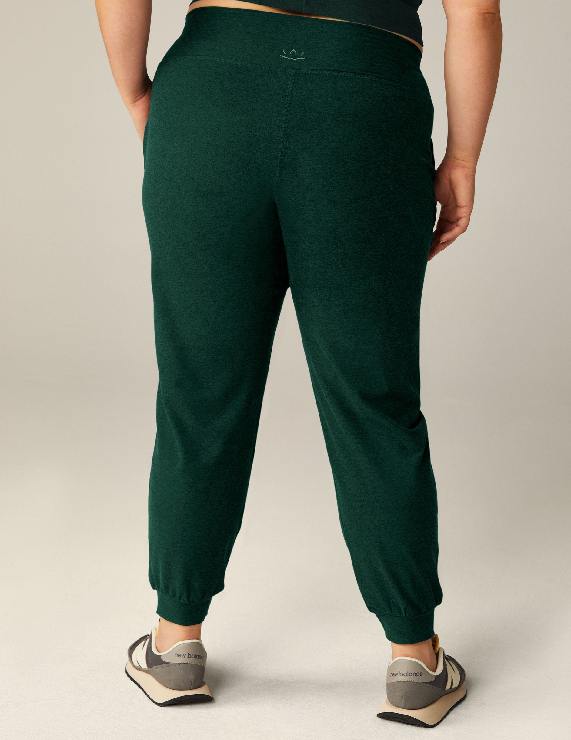 Spacedye Midi Jogger - Image 14